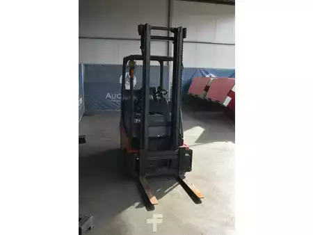 Eléctrico - 4 rodas - Linde E20P (6)