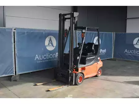 Eléctrico - 4 rodas - Linde E20P (8)