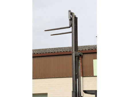 Retráctil 1997  Linde R16 (29)