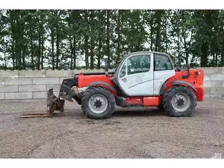 Verreikers (vast) 2014  Manitou MT1335 (1)
