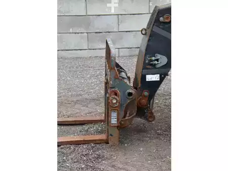 Verreikers (vast) 2014  Manitou MT1335 (11)