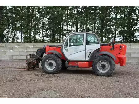 Verreikers (vast) 2014  Manitou MT1335 (3)