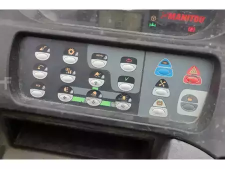 Verreikers (vast) 2014  Manitou MT1335 (38)