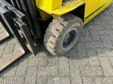 Chariots électriques à 4 roues 2011  Yale ERP15 (11)