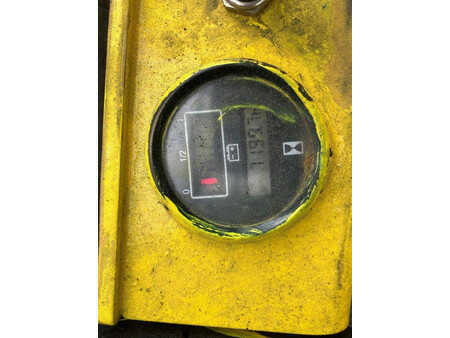 Chariots électriques à 4 roues 2011  Yale ERP15 (16)