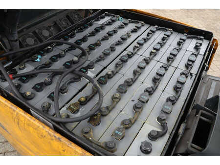 El Truck - 4-hjul 2010  Jungheinrich EFG 430 (32)