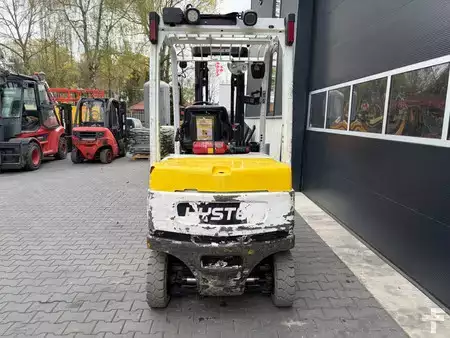 Sähkö - 4 pyör 2016  Hyster J2.5XN (4)