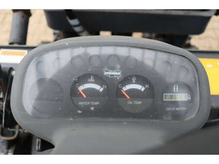 Carretilla elevadora GLP - Doosan G25G-5 (30)