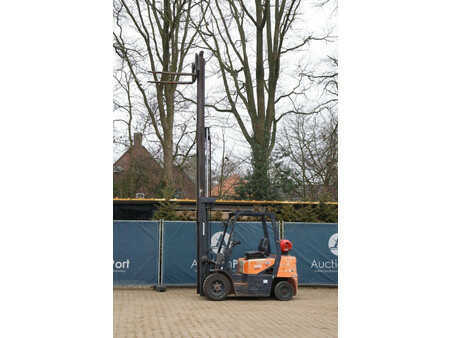 Carretilla elevadora GLP - Doosan G25G-5 (38)