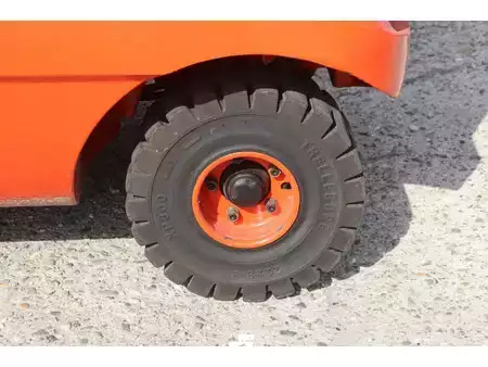 Elektro 4 Rad 2007  Linde E40P (16)
