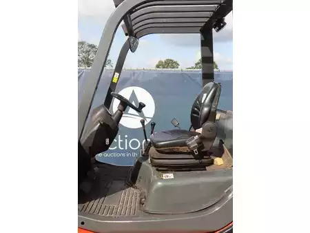 Elektro 4 Rad 2007  Linde E40P (23)