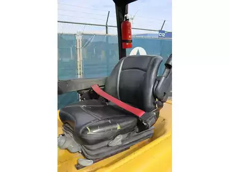 Chariots électriques à 4 roues 2017  Yale ERP25VL (20)