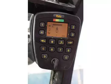 Chariots électriques à 4 roues 2017  Yale ERP25VL (25)