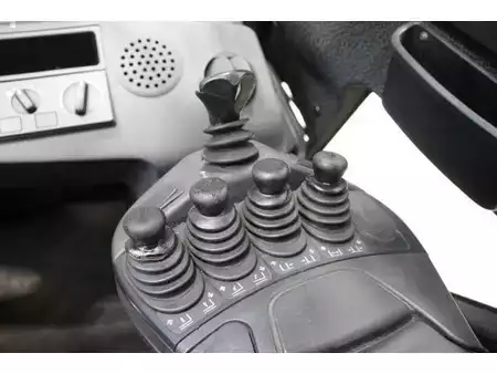 Gas gaffeltruck 2016  Linde H25T-02 (21)