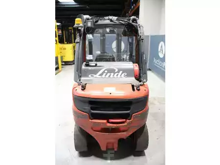 Gas gaffeltruck 2016  Linde H25T-02 (4)