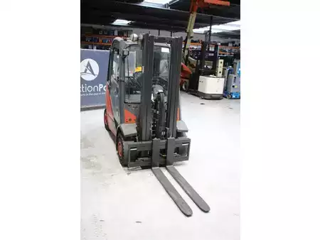 Gas gaffeltruck 2016  Linde H25T-02 (6)