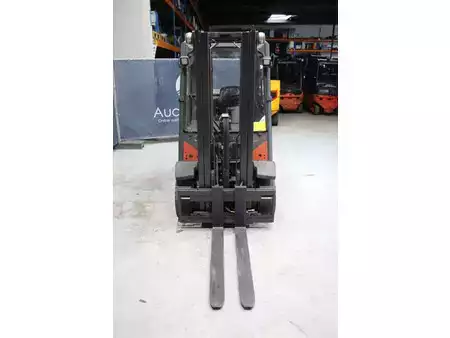 Gas gaffeltruck 2016  Linde H25T-02 (7)