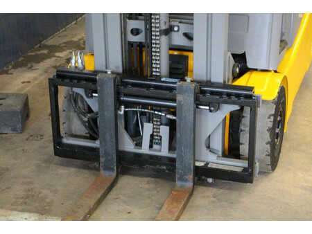 Sähkö - 4 pyör 2016  Jungheinrich EFG 216k (10)