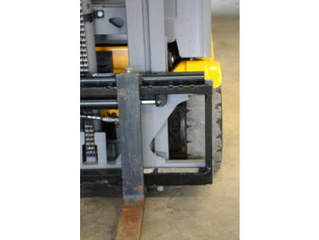 Sähkö - 4 pyör 2016  Jungheinrich EFG 216k (11)