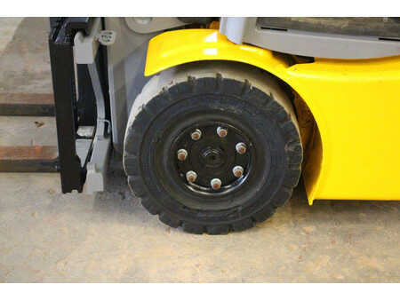 Sähkö - 4 pyör 2016  Jungheinrich EFG 216k (13)