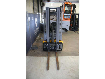 Sähkö - 4 pyör 2016  Jungheinrich EFG 216k (7)