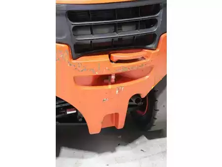 LPG Forklifts 2015  Linde H30t-02 (13)