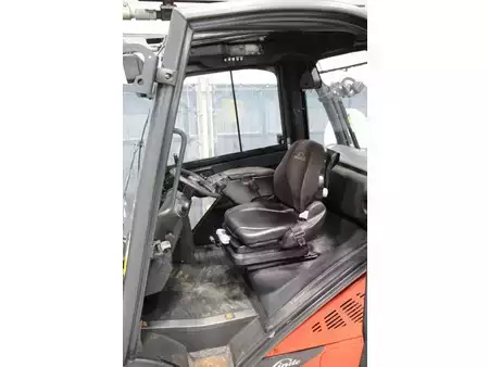 LPG Forklifts 2015  Linde H30t-02 (16)