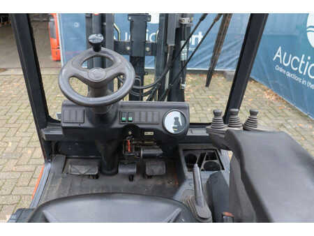 Eléctrica de 4 ruedas 2002  Linde E25-02 (24)