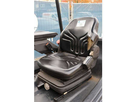 Eléctrica de 4 ruedas 2002  Linde E25-02 (27)