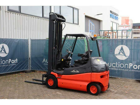 Eléctrica de 4 ruedas 2002  Linde E25-02 (3)
