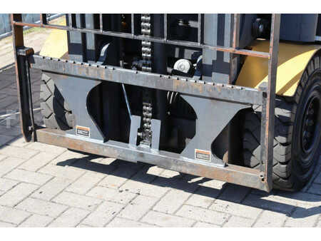 Elektromos 4 kerekű - CAT Lift Trucks 2EP500 (11)