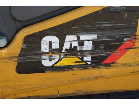 Elektromos 4 kerekű - CAT Lift Trucks 2EP500 (15)