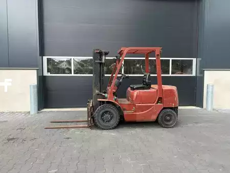 Dieseltruck - Mitsubishi FD25 (2)