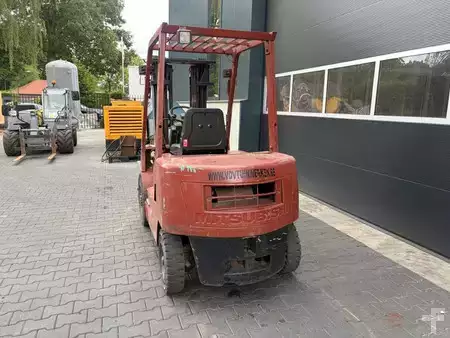 Dieseltruck - Mitsubishi FD25 (4)