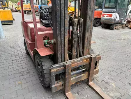 Dieseltruck - Mitsubishi FD25 (8)