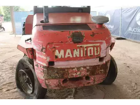 Terénní vysokozdvižný vozík 2005  Manitou M30-2 (17)