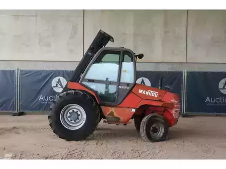 Terénní vysokozdvižný vozík 2005  Manitou M30-2 (2)