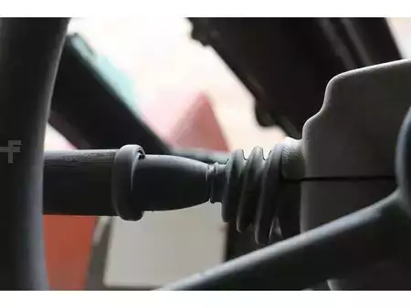 Terénní vysokozdvižný vozík 2005  Manitou M30-2 (30)