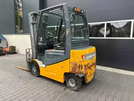 Electric - 4 wheels 2015  Jungheinrich EFG425K (3)