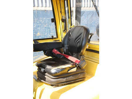 Chariots élévateurs GPL 2011  Hyster S7.0FT (20)
