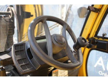 Chariots élévateurs GPL 2011  Hyster S7.0FT (22)
