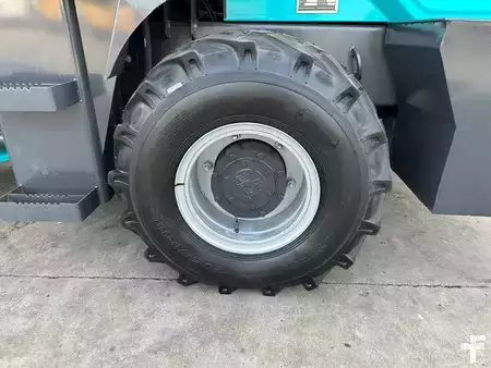 Terepjáró targonca 2025  Machpro MP-T320A (26)