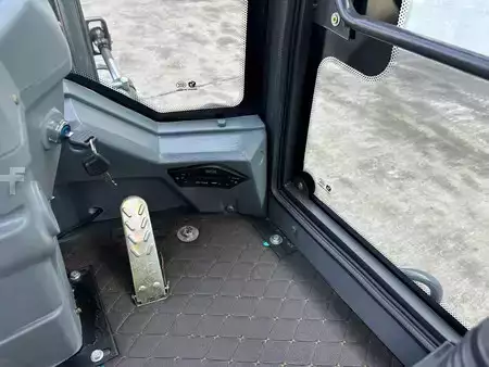 Terepjáró targonca 2025  Machpro MP-T320A (38)