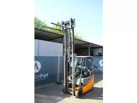 Elektro čtyřkolový VZV 2018  Jungheinrich EFG 216k (27)