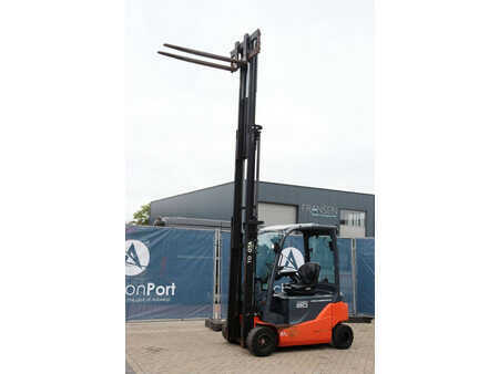 Elektro 4 Rad 2017  Toyota 8FBM20T (33)