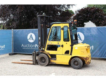 Diesel Forklifts 2013  Hyundai 30D-7E (3)