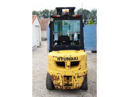 Diesel gaffeltruck 2013  Hyundai 30D-7E (5)