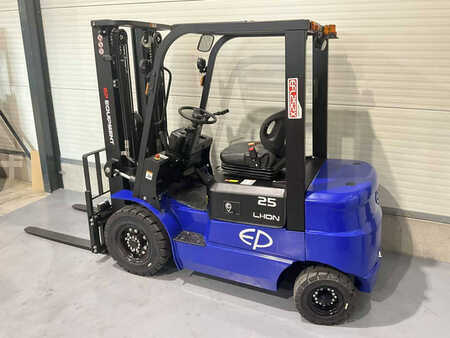 4 Wheels 2024  EP Equipment EFL252X (3)