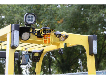 Carrelli elettrici 4 ruote 2015  Hyster E3.2XN (17)