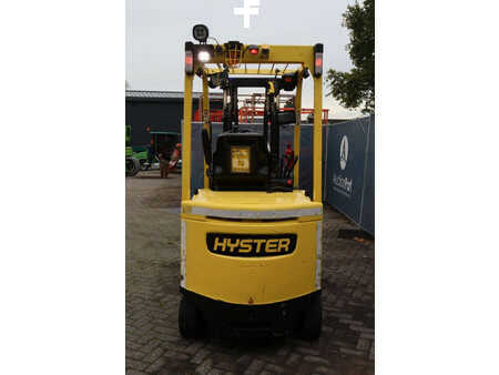 Carrelli elettrici 4 ruote 2015  Hyster E3.2XN (5)